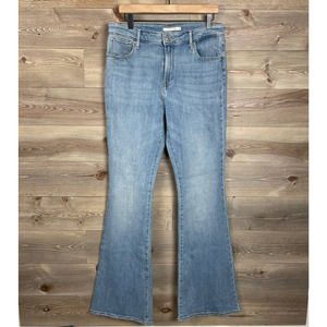 Levi's High Rise Flare Light Wash Jeans